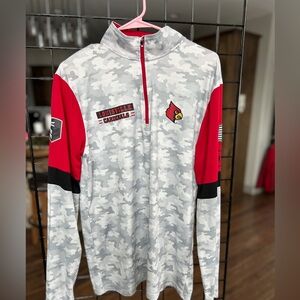 Colosseum Men's Red and Gray Louisville Cardinals Pullover. Med